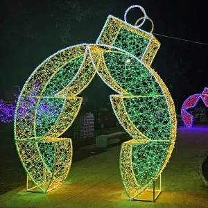 Figura de Natal Luminosa para Piso - Bola de Natal Pinheiro