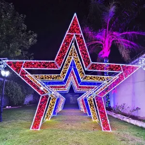 Figura de Natal Luminosa - Túnel de Estrelas 3D