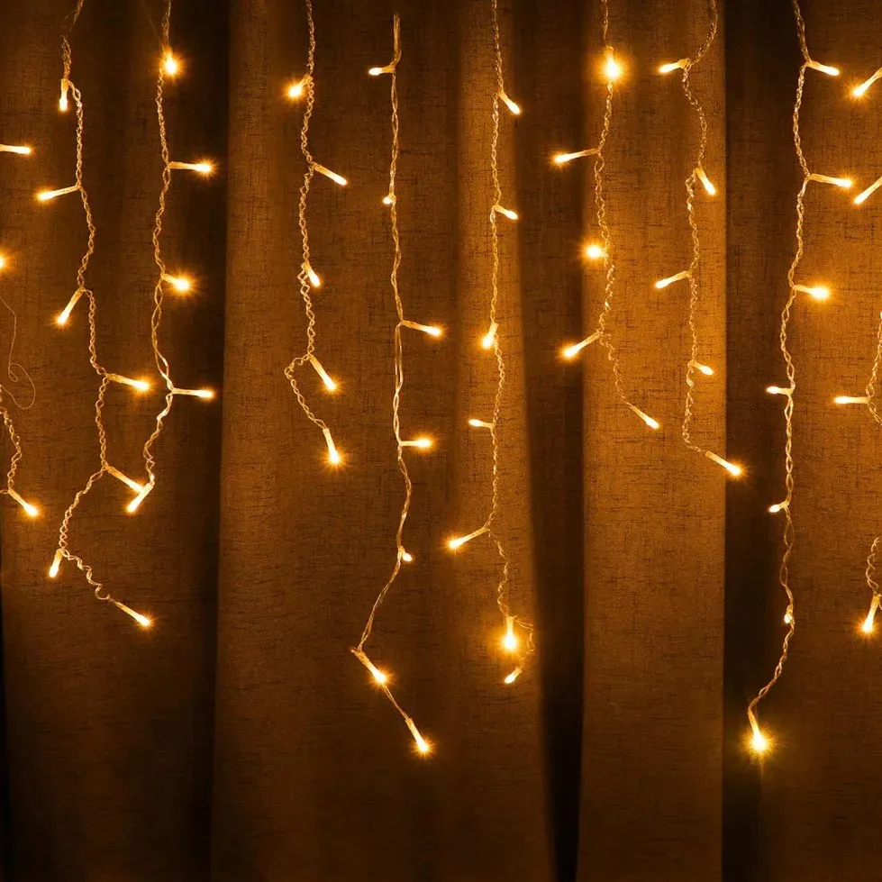 Cascata de Natal 200 LED Fixa com strobo Conector macho/femea - Fio Branco Ø 1.5mm - Luz Branco Morno - 5 Metros IP44