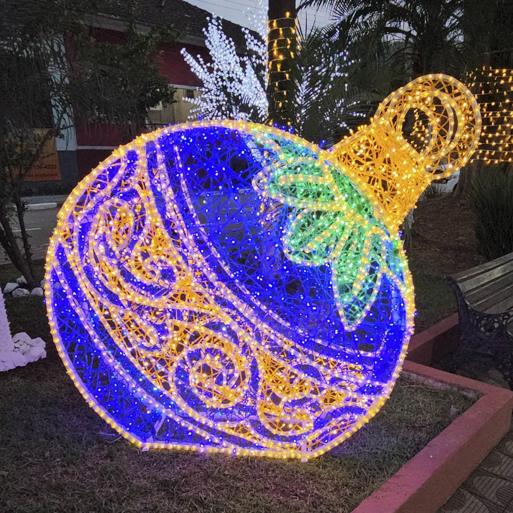 Figura de Natal Luminosa - Bola Pingente Ornamentada 3D