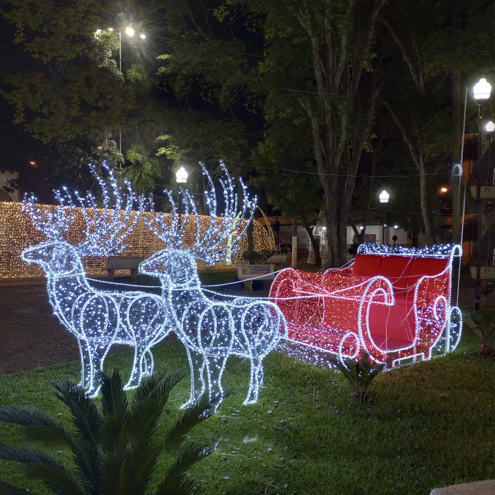 Figura de Natal Luminosa - Kit Trenó Elegante com Assento e duas Renas 3D