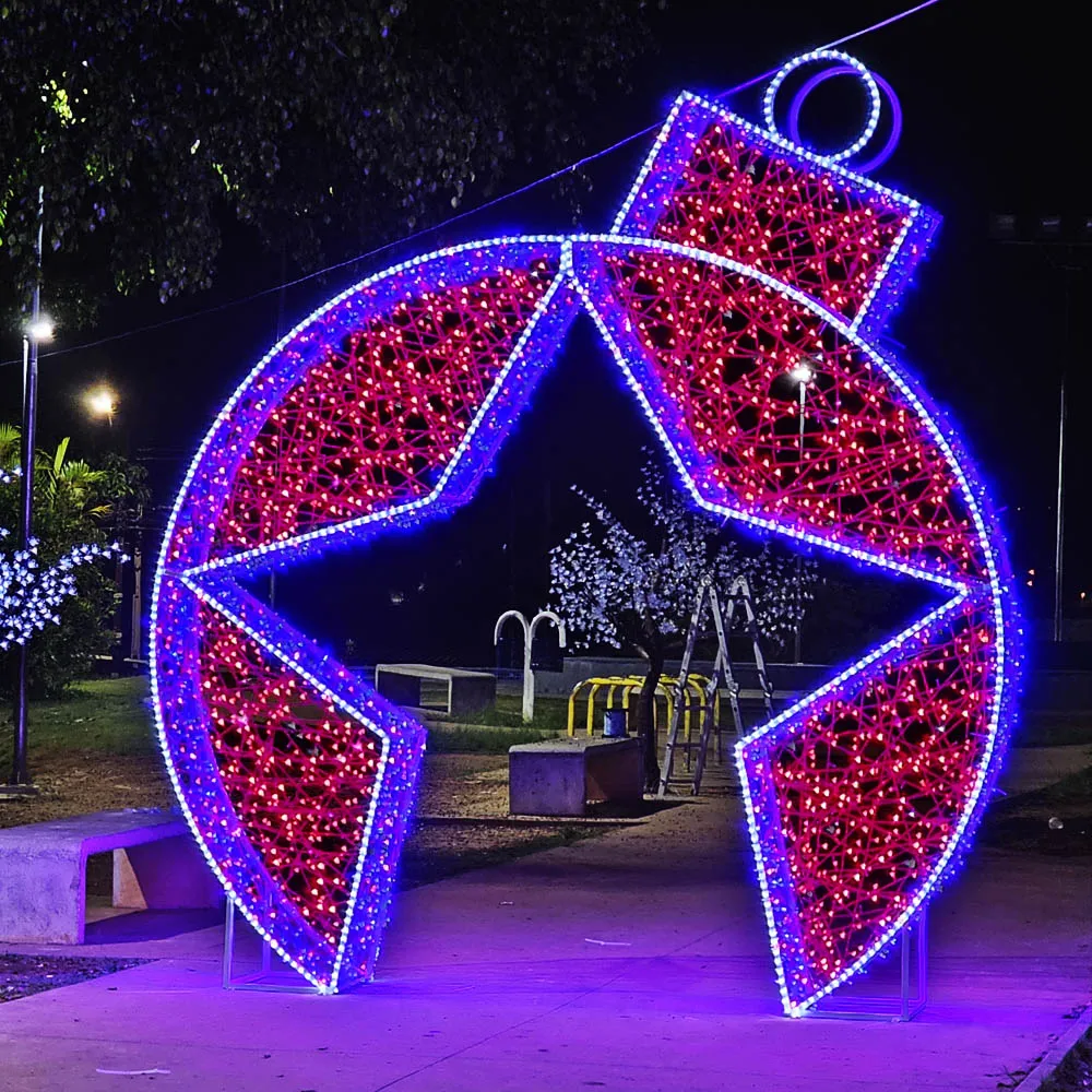 Figura de Natal Luminosa para Piso - Bola de Natal Star