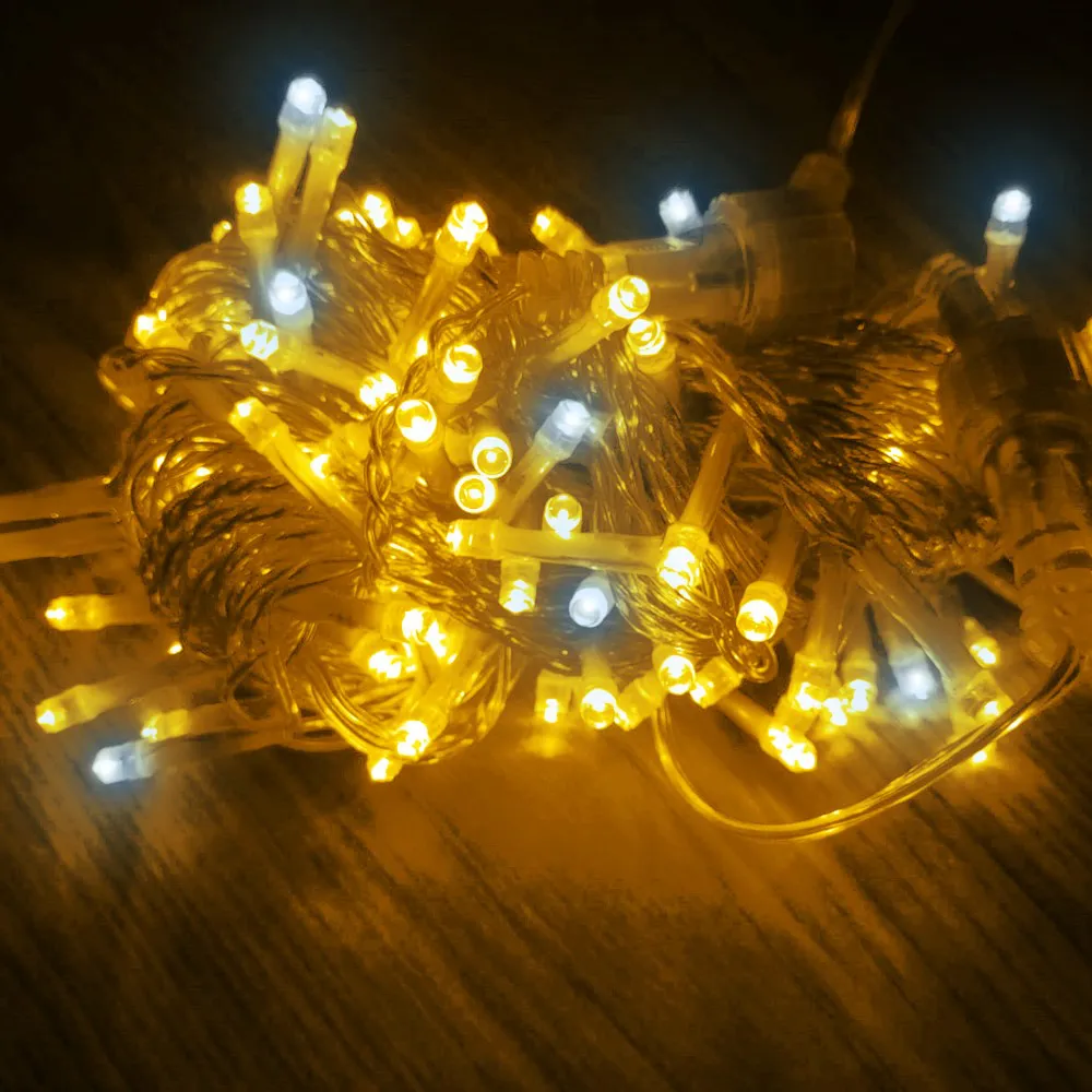 Pisca de Natal Strobinho 100 LED Fixo Luz Branco Quente, Fio Gold Ø2,2 mm IP44 Uso Externo 10 Metros